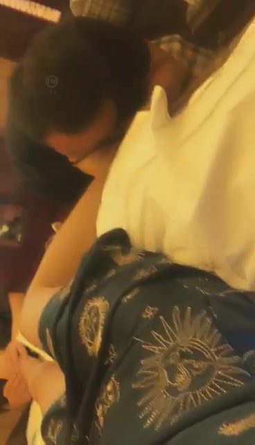回眸Queen 足浴房调教2服务员都觉得下贱-回眸 
