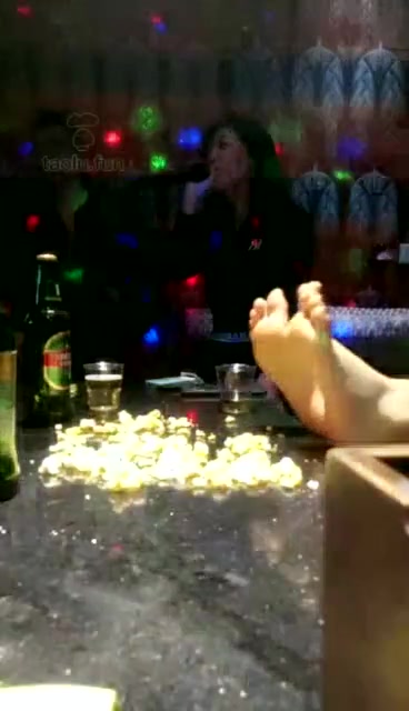 悠然和冰冰 调教贱货 