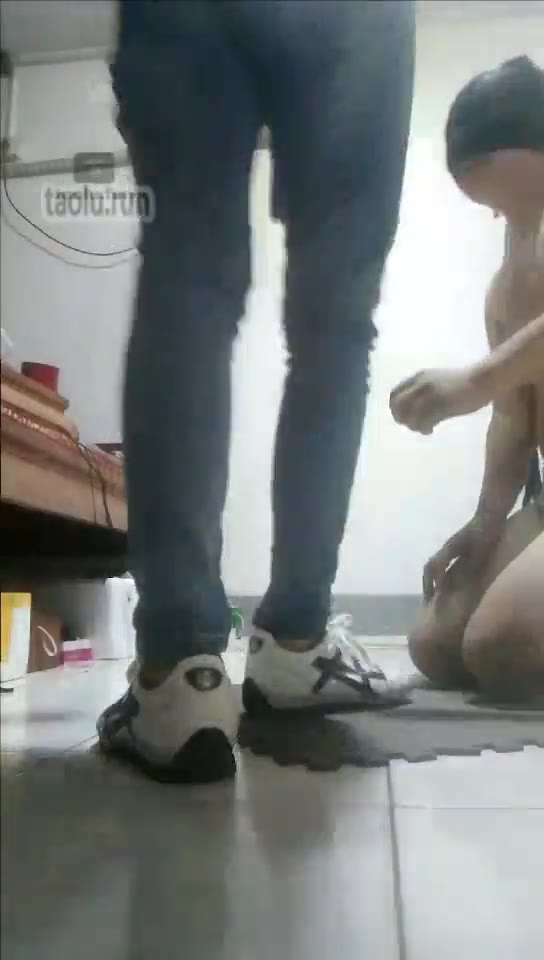 不美 耳光加PP 舔鞋底 插嘴 口水 