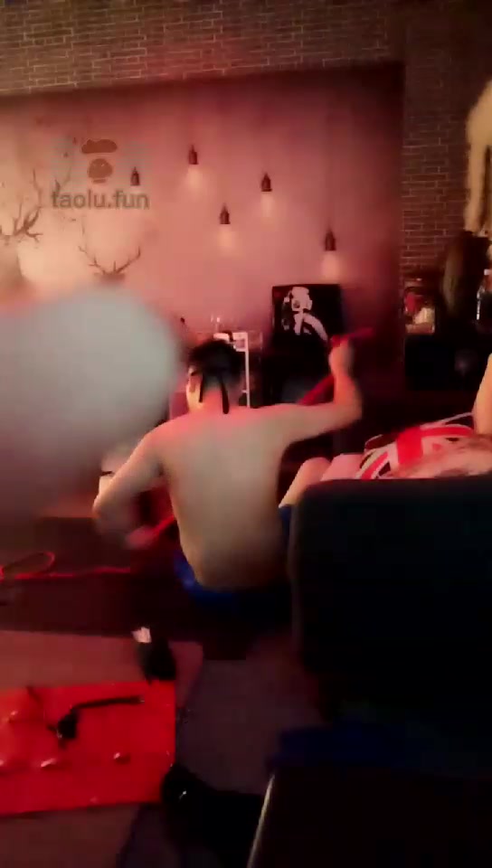 重庆懿城女王会 男主第一次调女奴 