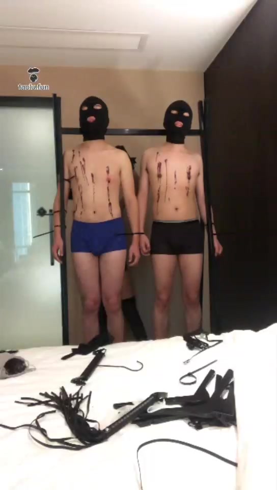 Nina 高清 调教双奴 续） 