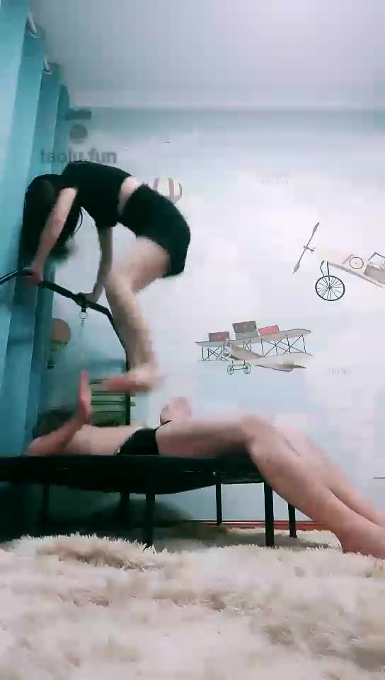 西安王妃 高清 圈养厕狗的心理控制 