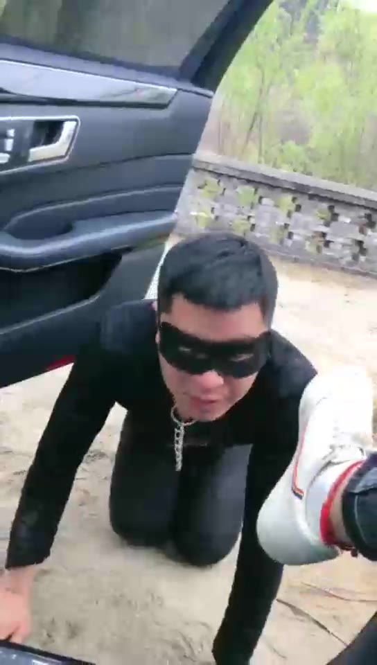 亿梦 户外带狗春游调教 