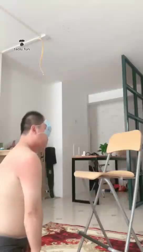 玉蝴蝶 重度耳光鞭打 