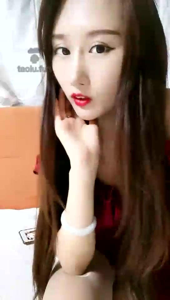 叶子 无意识舔脚 肉丝凉高 女神都没正眼看过这条狗 