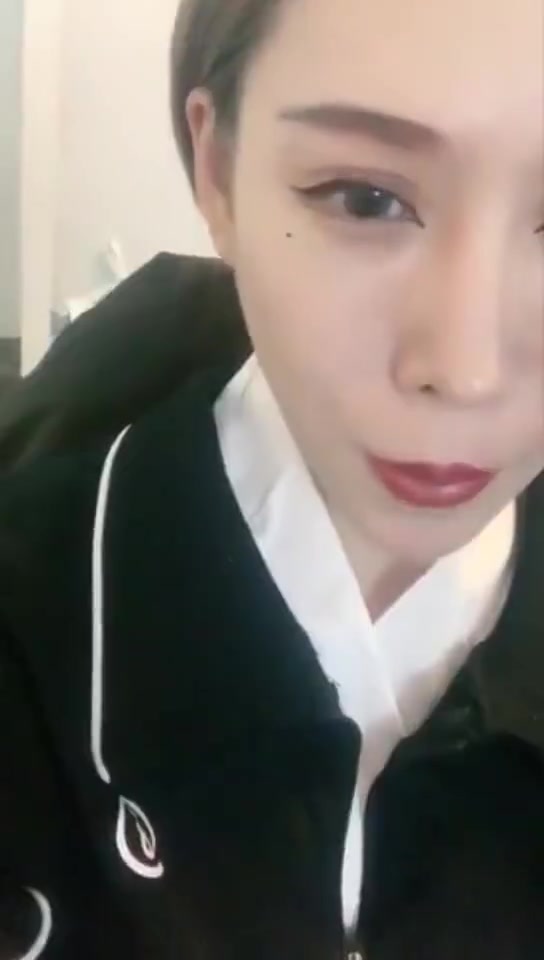 女暴君 耳光升水红绿灯让贱狗享受天伦之乐 