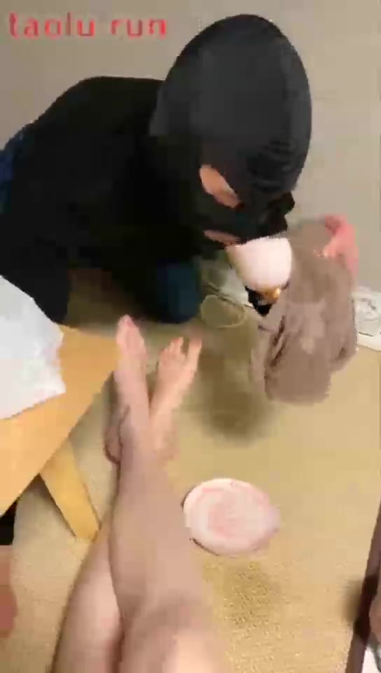 上海桑爷 家奴给主人送宵夜 顺便受到一顿赏赐 舔鞋舔脚骑马 
