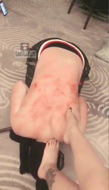 冰灵 好惨一男的哈哈哈哈哈哈 