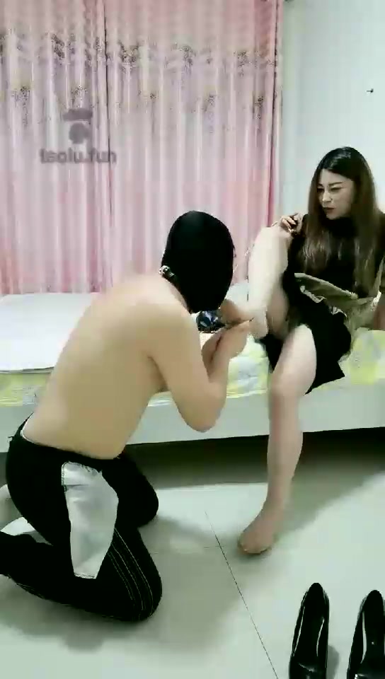 千羽 玩第一次的小奶狗 
