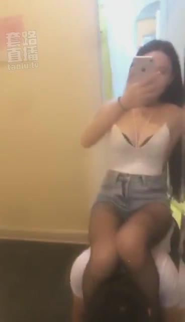 女暴君 约陌陌色男来酒店调成狗 