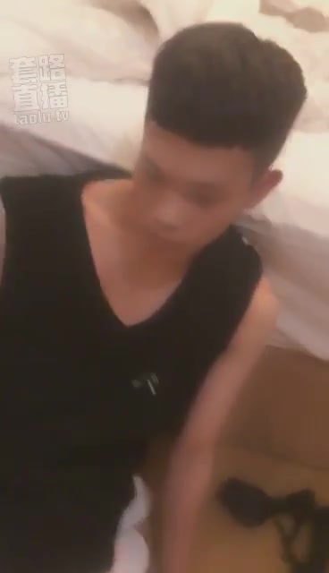 女暴君 假M调成真M连环巴掌 