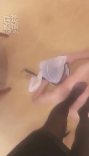 女暴君 骑脖子掐喉坐头sp 