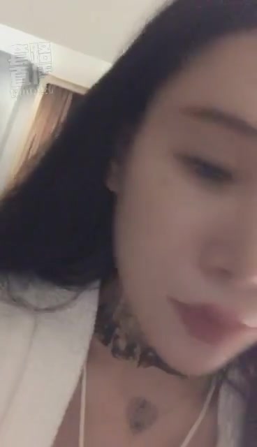 女暴君 旁边房死变态偷听一个多小时 
