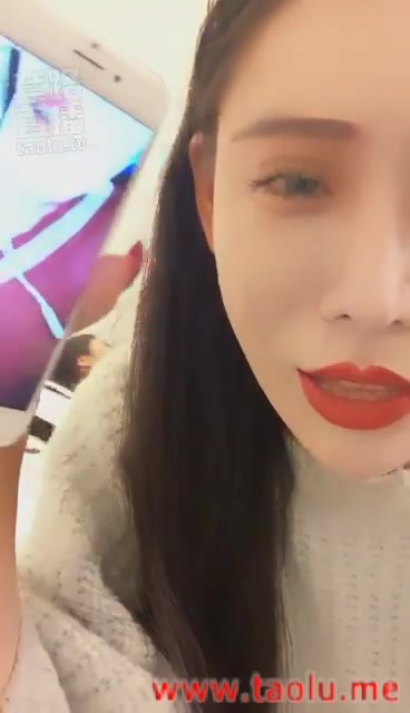 女暴君 网调骚母狗中发小在旁边惊呆 