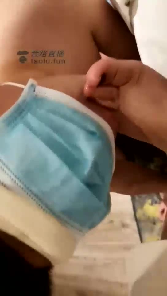 你好哇塞 新女主首次被舔脚 