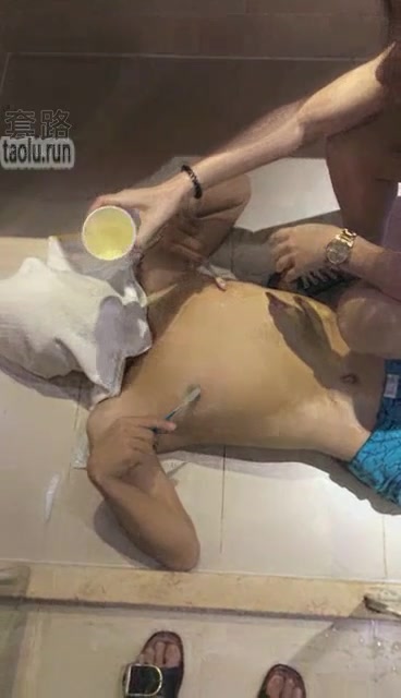 酷奇 强迫舔 刺激 