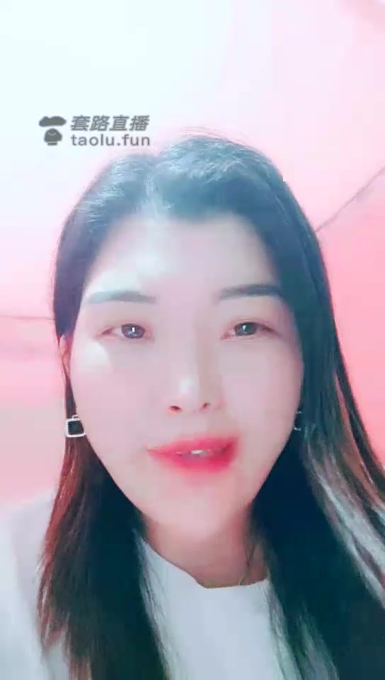 苏州海燕 现实调教了 舔脚 鞭打 