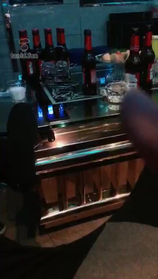 安妮大大 KTV调教贱狗 27分钟 