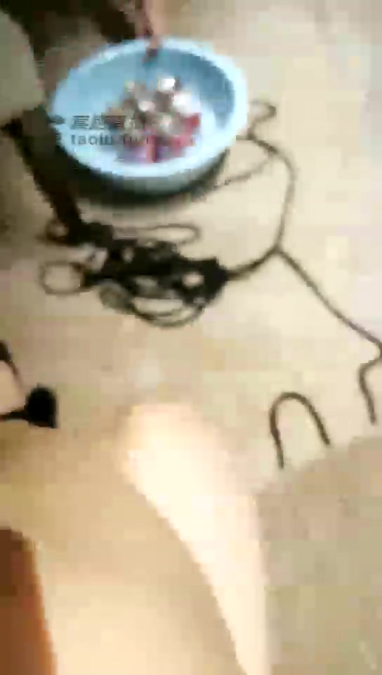 梓陌 高清 舔鞋 