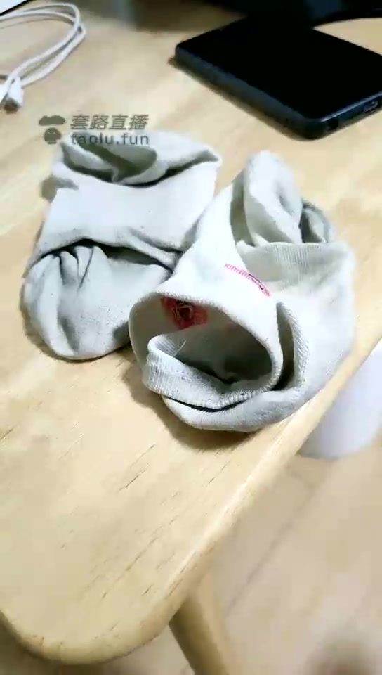 冷色调 高清 双王玩狗 