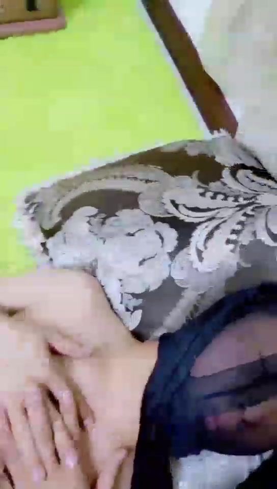 微笑 强制闻黑丝 脚耳光 舔高跟鞋 