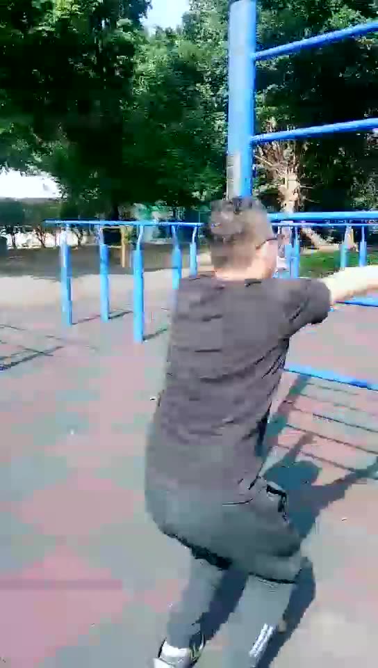 郭照Queen 户外体罚课上集 