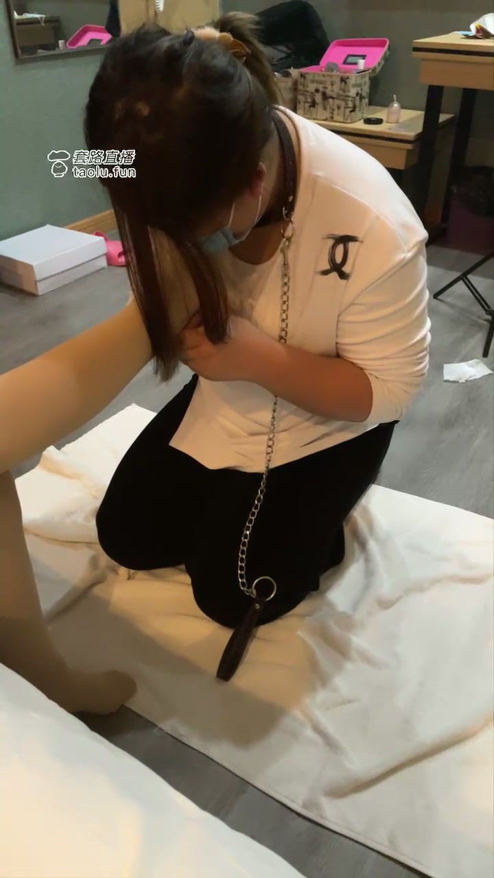 伊伊 开发新母畜 