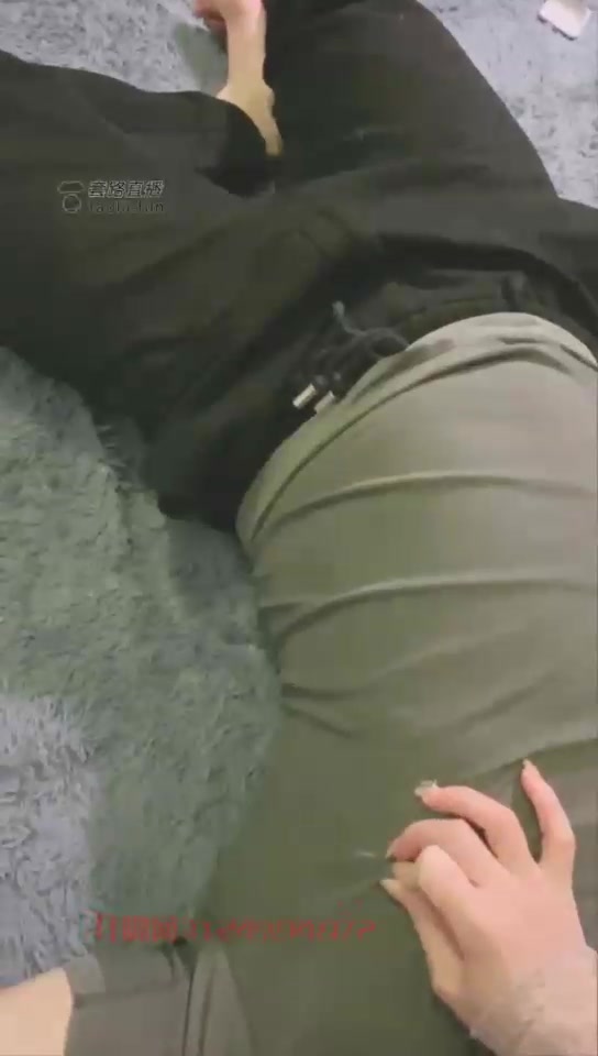 妖妖学姐 小狼狗的面试 圣水混合 皮靴碾头 