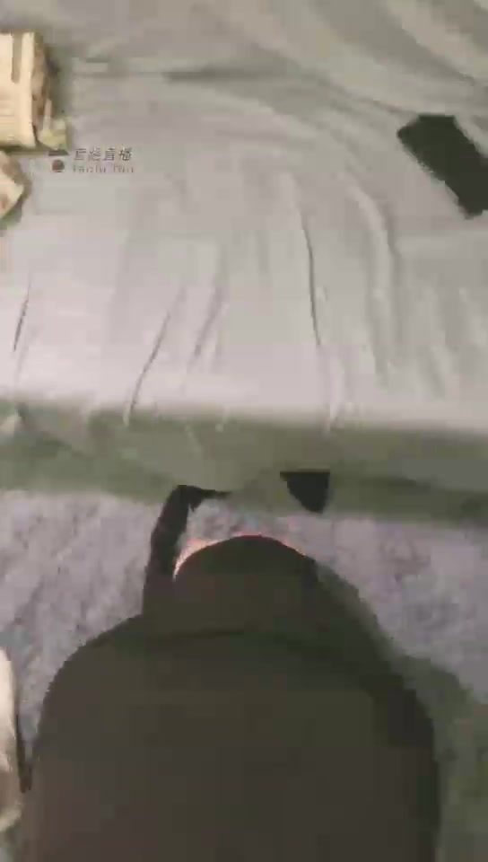 妖妖学姐 清理小白鞋 虐dd绑蛋 