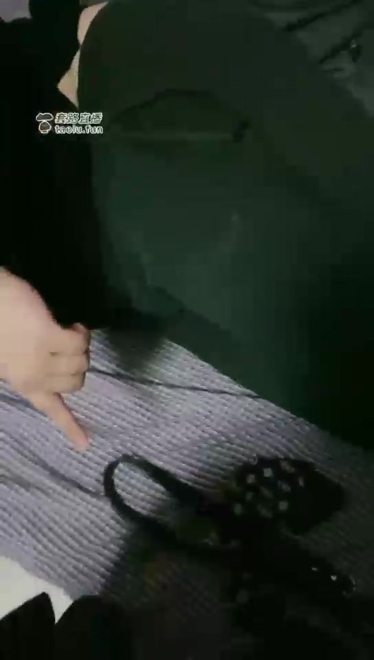女M安蔓 新开发的小姐姐和姐妹 