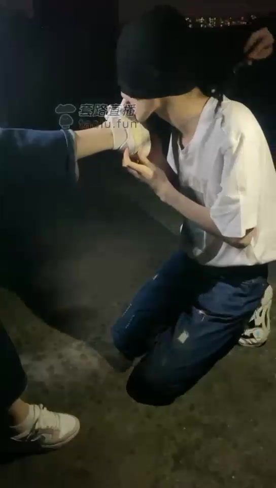 甜心姥姥 双女主 天台虐学生狗