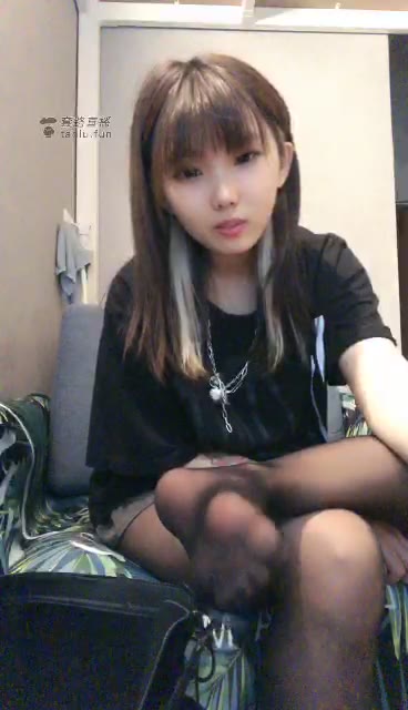 萝莉清 长筒靴黑丝辱妻绿帽 