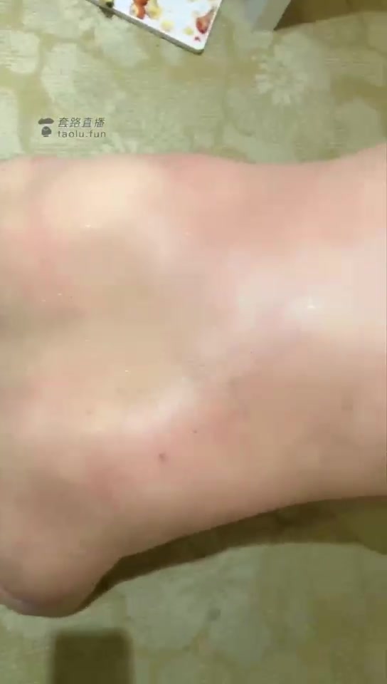 北梦大人 皮靴踩踏喂食 