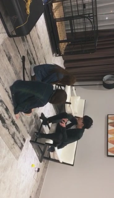 圣蒂祖宗 同好共享 惩罚打小报告的女奴 第4集  