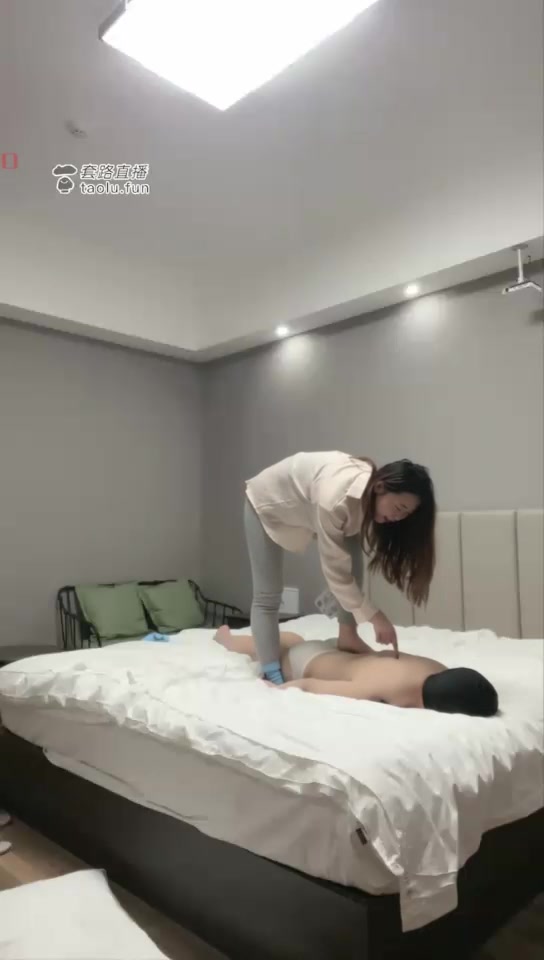 啊茶学生主 床上调男奴 