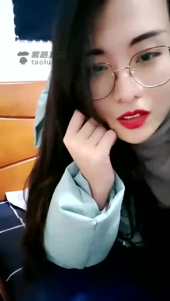 冰女王 女奴伺候 洗脚 