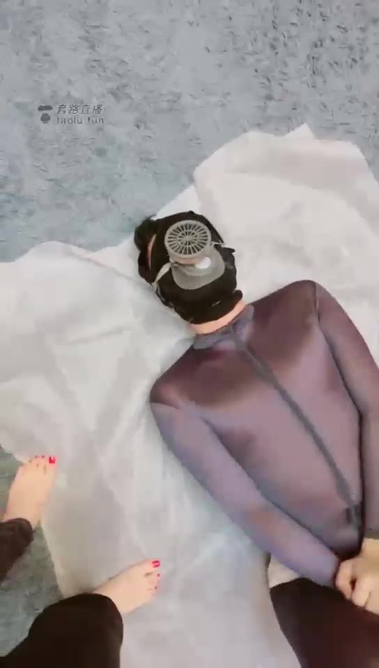 高傲 快爽死过去了吧