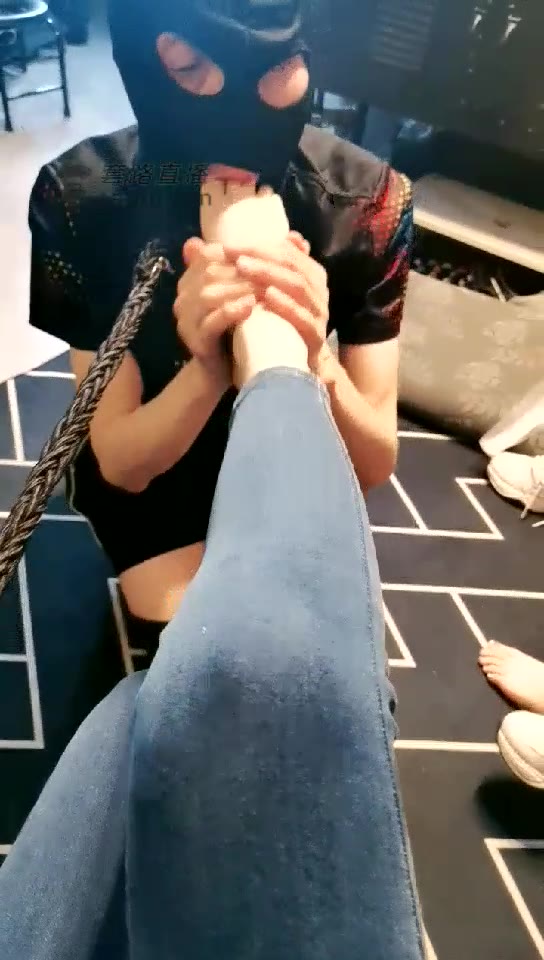 汐雯 双女王调教马奴