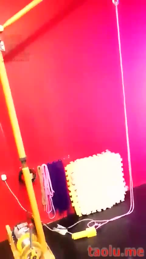 SMquenwuhan 主人的尿打湿浸透了丝袜高跟鞋