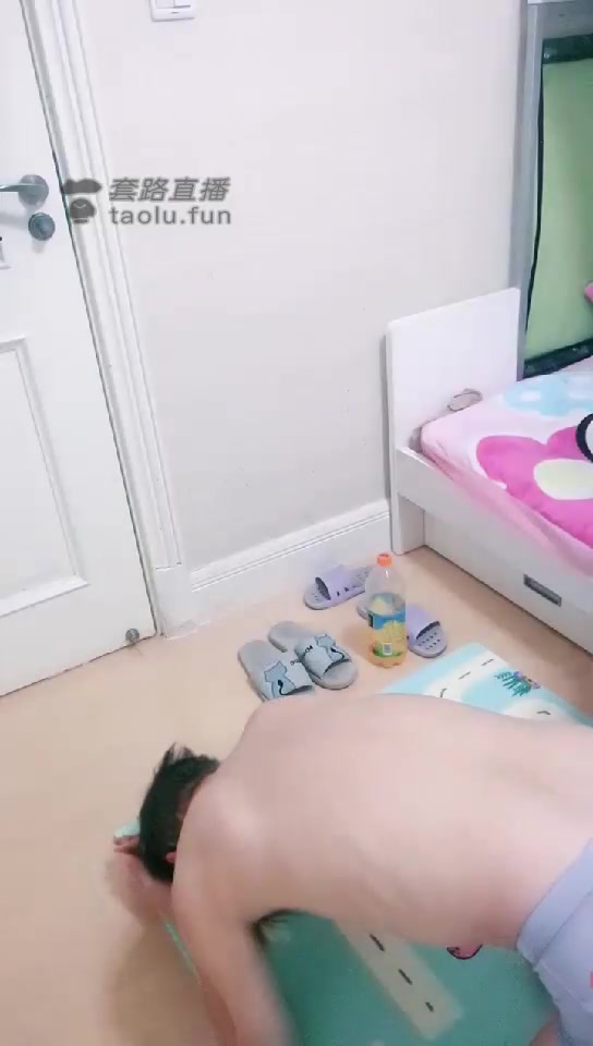 冰冰女主 虐老狗 耳光 提档 口水等