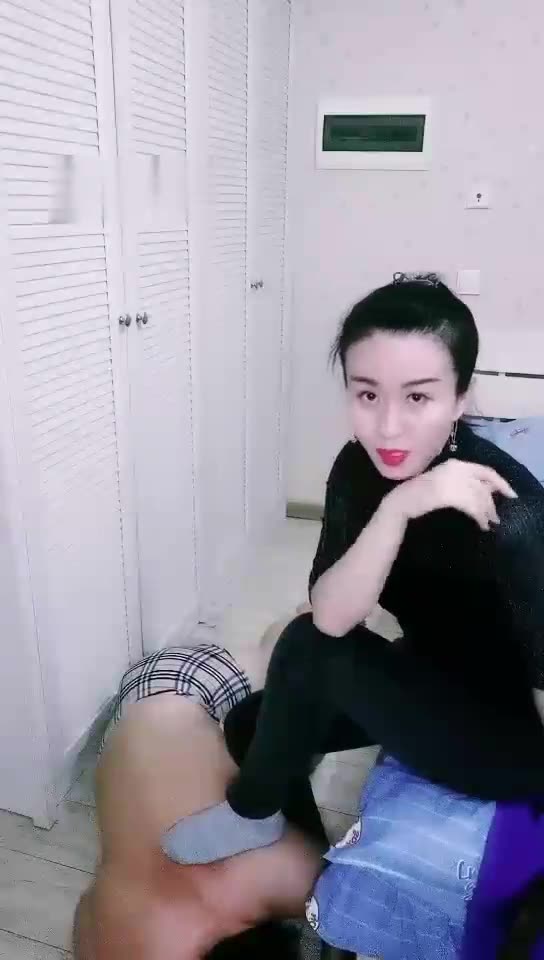 女神蓝馨 笨蛋贱货欠主子收拾