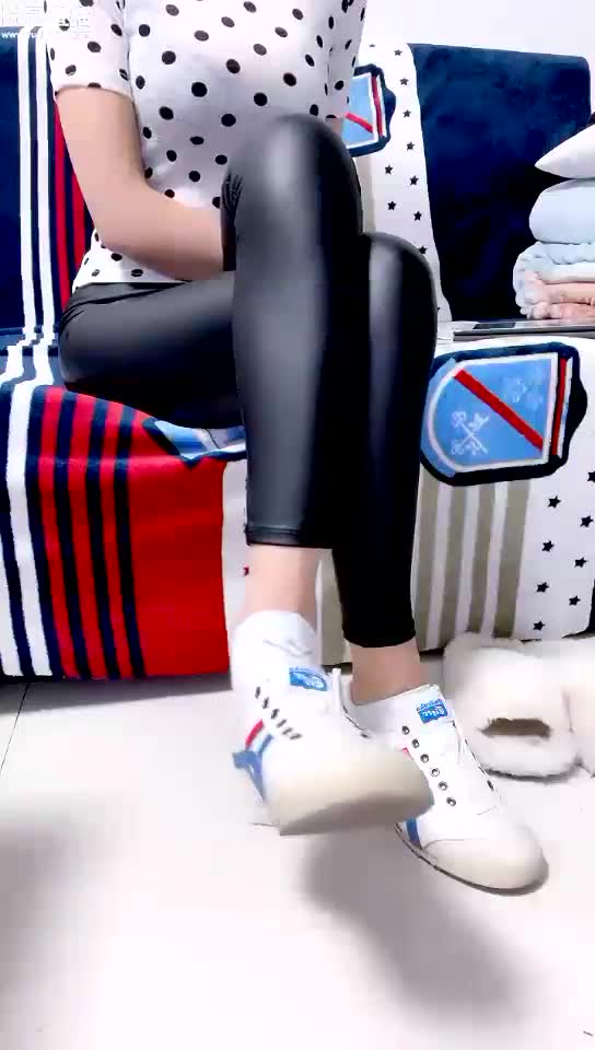 筱攸女王 皮裤棉袜棉拖秀