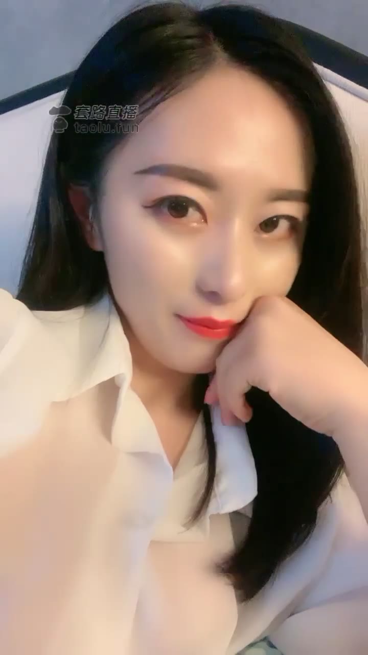 LisaQueen 第一个套