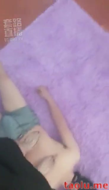 仟娇 网袜诱惑踩踏虐乳踢踹