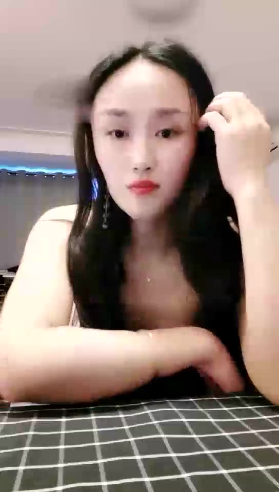 暖阳 和素人闺蜜一起调绿帽奴