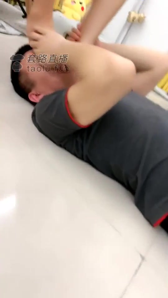 V婷 我要干吐他