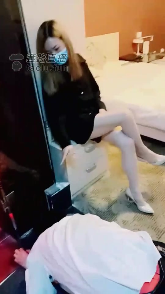 成都叶子 剧情 开发素人闺蜜老公