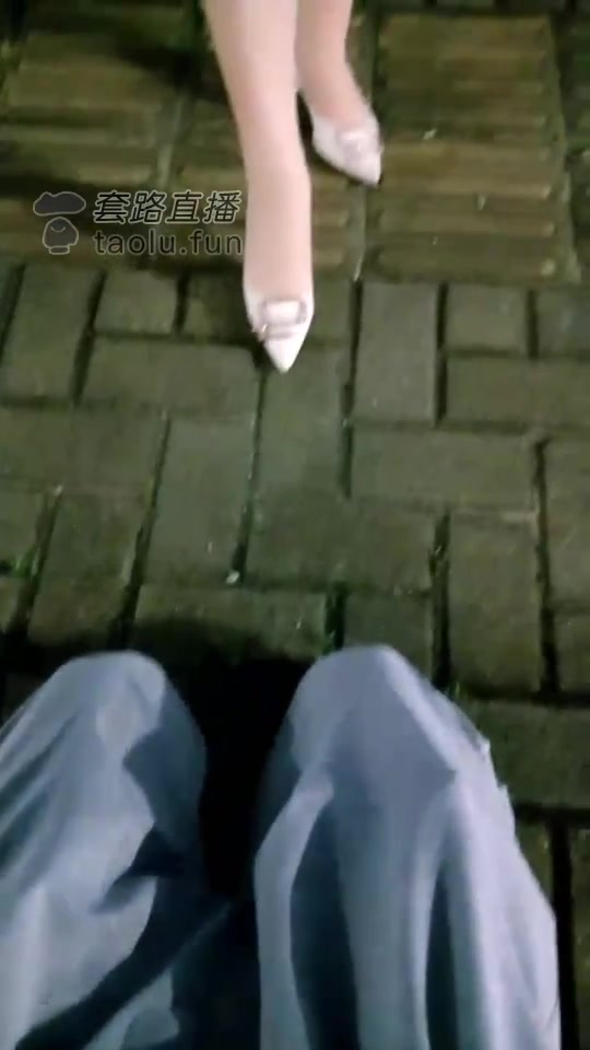 梵高d星空 户外调教刺激