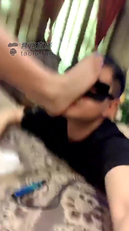 文文文文 KTV小姐姐 素人捏脚 踹脸