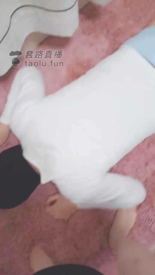 夏琳 强制深喉 跪舔 踩踏